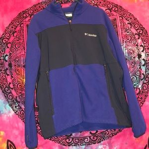 blue and black fleece columbia jacket